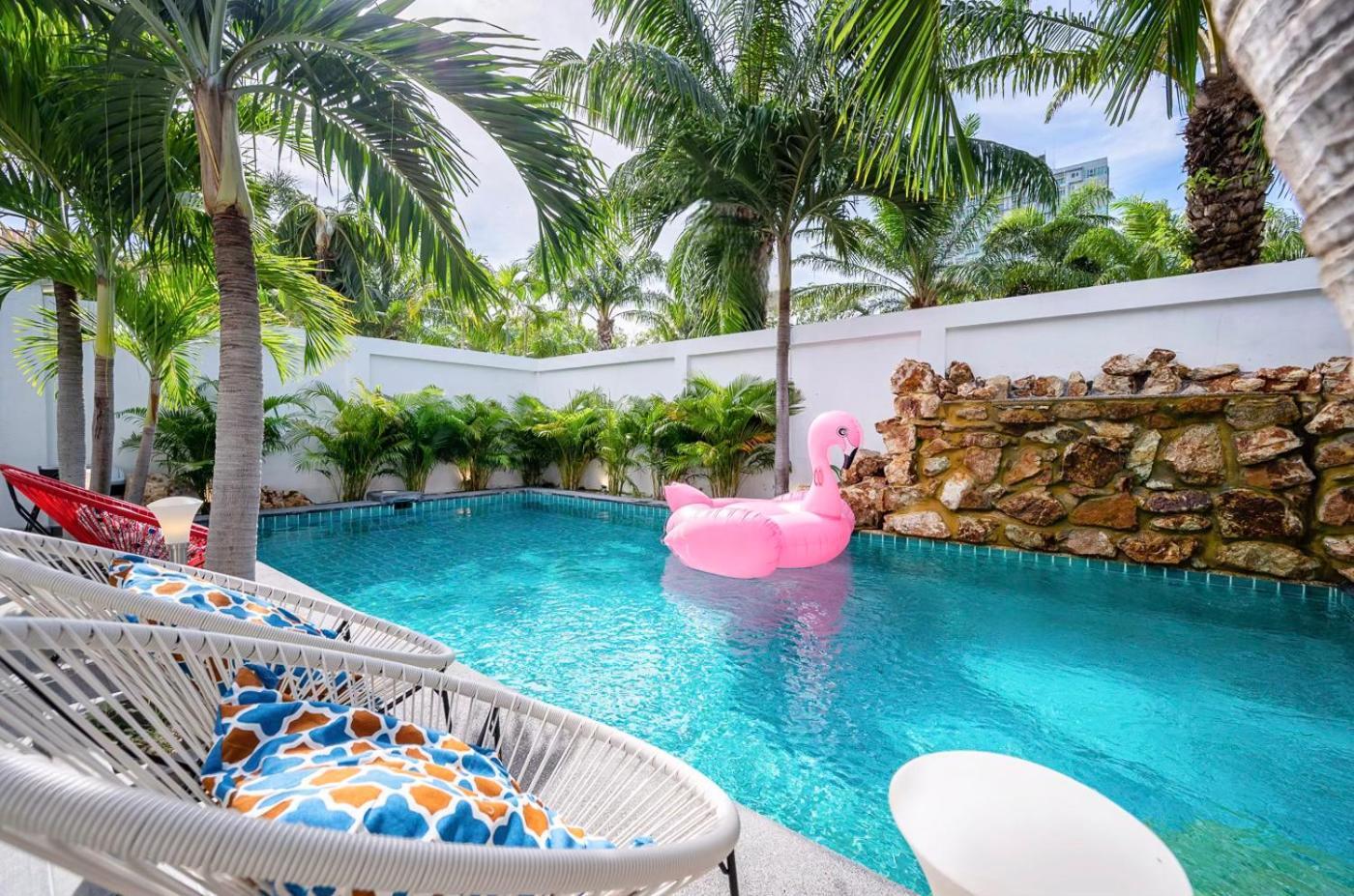 Majestic Residence Pool Villa 4 Bedrooms Private Beach Pattaya Exterior foto